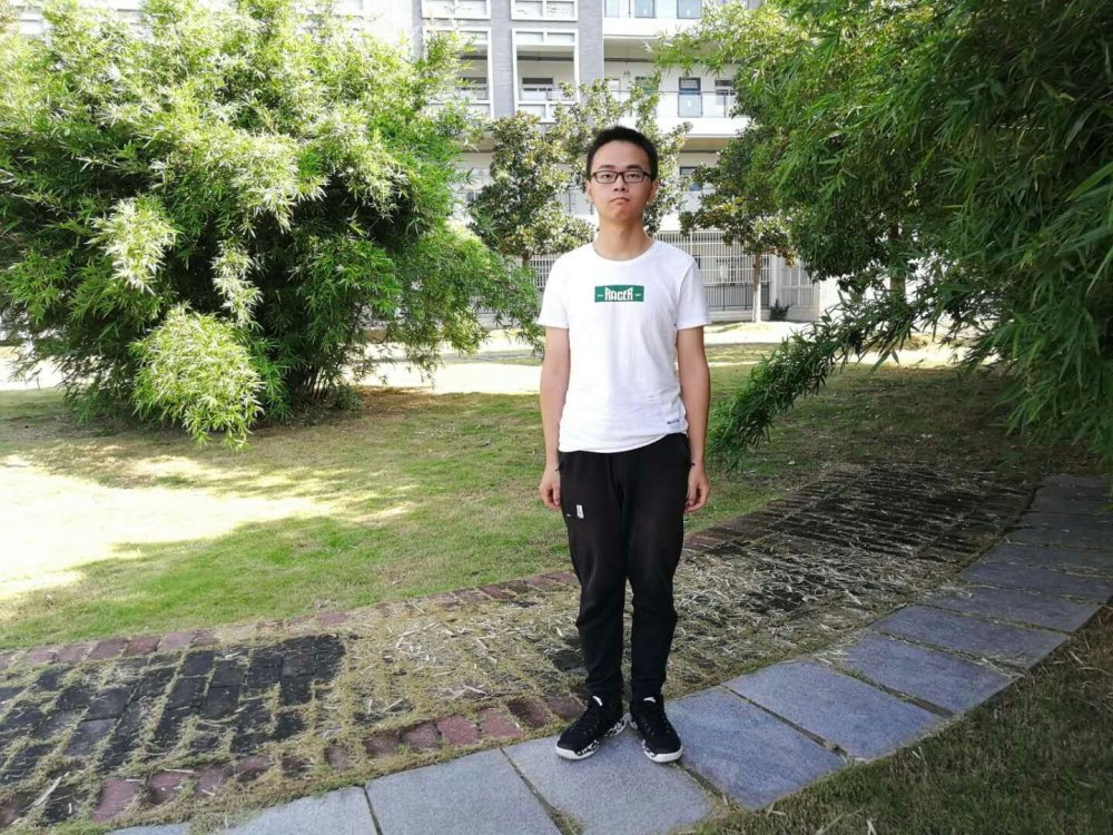 吴鑫2.jpg