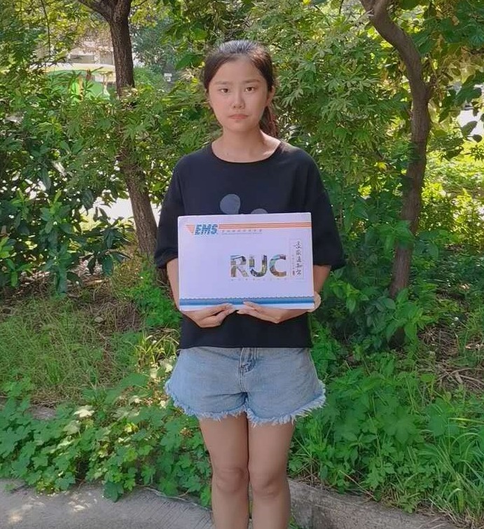 黄蕊1.jpg