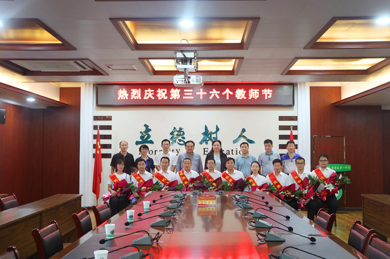 副本-.jpg