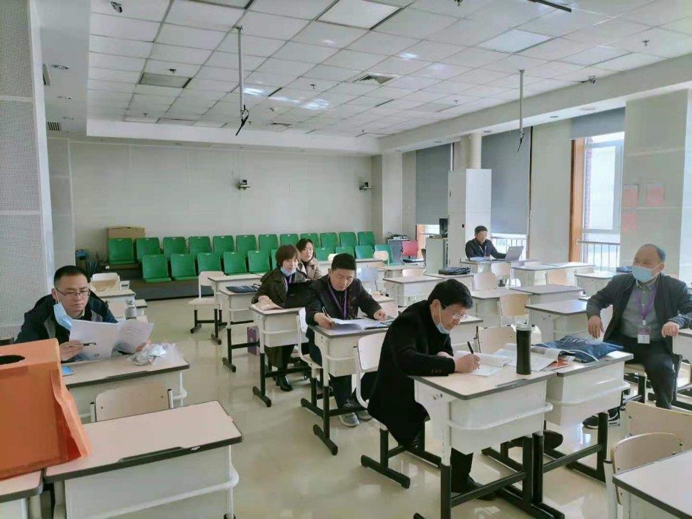寿县一中教师自我研究交流.jpg