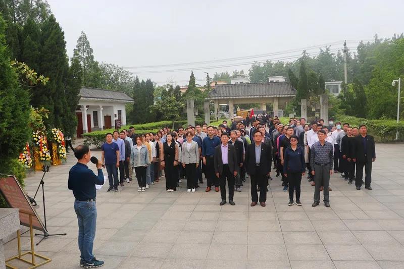 寿县一中组织党员赴小甸集红色教育基地开展党史学习教育.webp.jpg