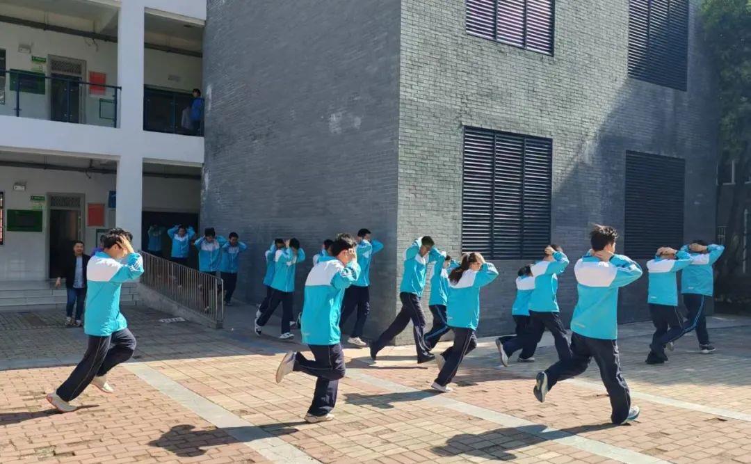 w.jpg